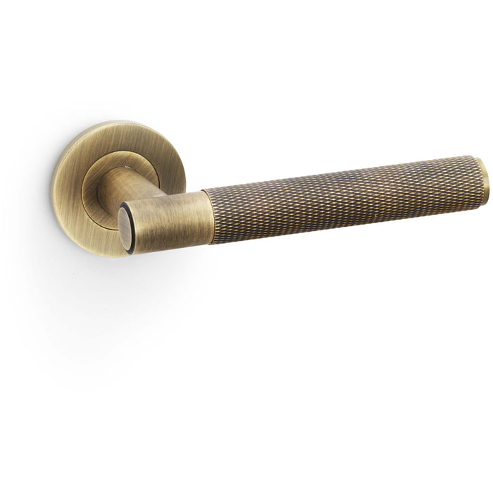 SOLID BRASS Knurled Door Handle Set - Antique Brass Straight Lever On Round Rose