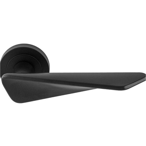 Premium Angle Twist Door Handle Set - Matt Black Designer Lever On Round Rose