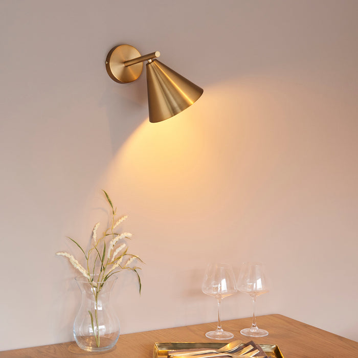 Dimmable Wall Light - Warm antique brass plate - Modern Metal Shade Sconce