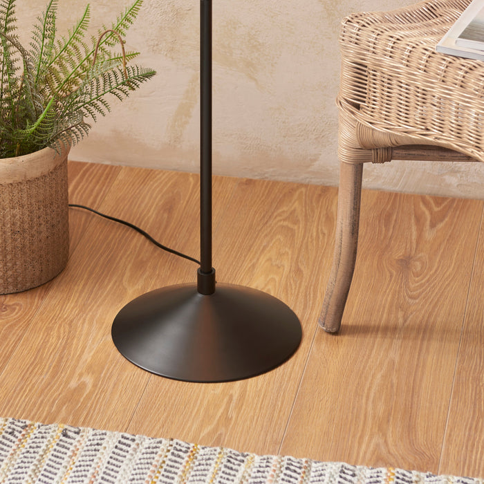 2 PACK 1500mm Tall Floor Lamp - Matt black & natural raffia - 40W E27 GLS
