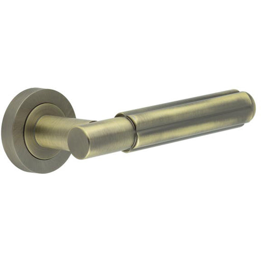 High-Quality Antique Brass Lever Door Handle Rose Elegant Interiors Interior Handle