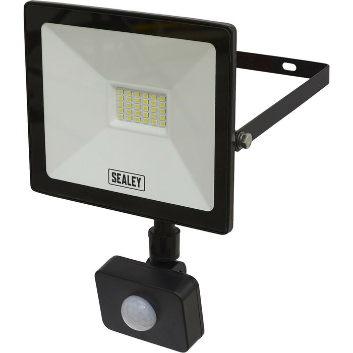 Extra Slim Floodlight with PIR Sensor - 20W SMD LED - IP65 Rated - 1700 Lumens Loops