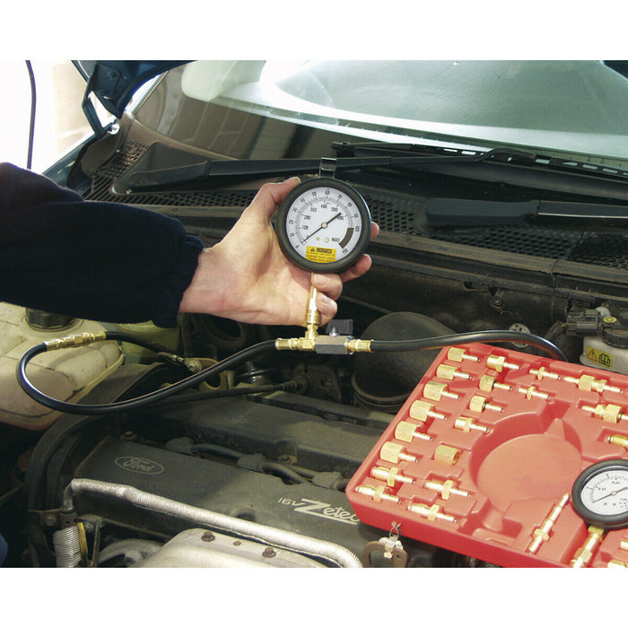 Fuel Injection Pressure Test Kit - High & Low Pressure Gauge - Release Valve Loops