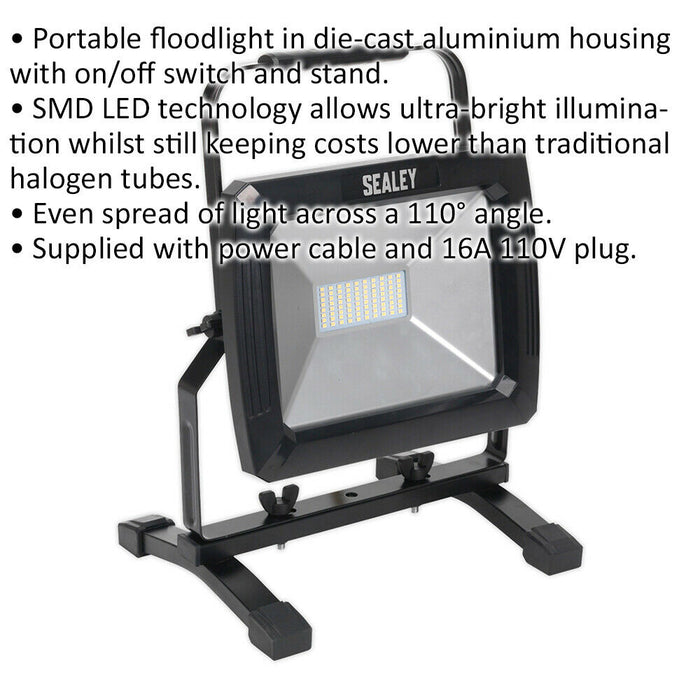 110V Portable Floodlight - 70W SMD LED - Aluminium Housing - 5600 Lumens Loops