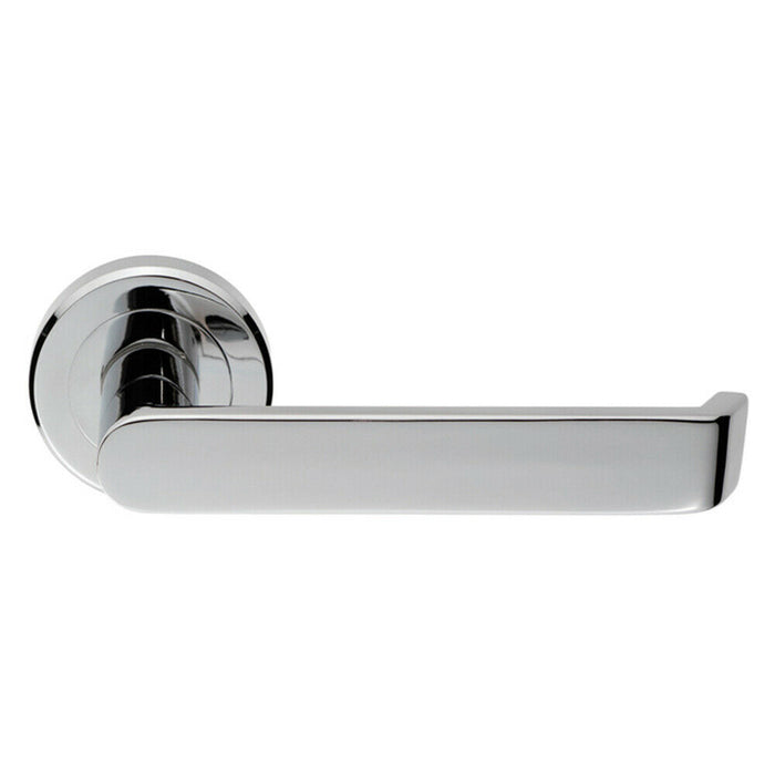 Flat Faced Lever on Concealed Fix Round Rose 50.5mm Diameter Polished Chrome Loops