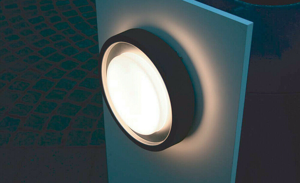 Outdoor IP54 Wall Light Graphite LED T5 22W Loops