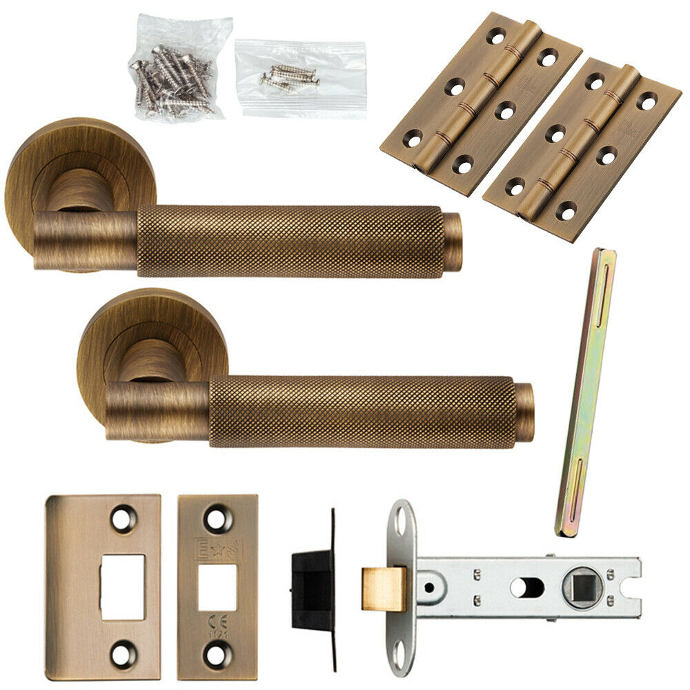 Door Handle & Latch Pack Antique Brass Knurled Round Bar Screwless Round Rose Loops