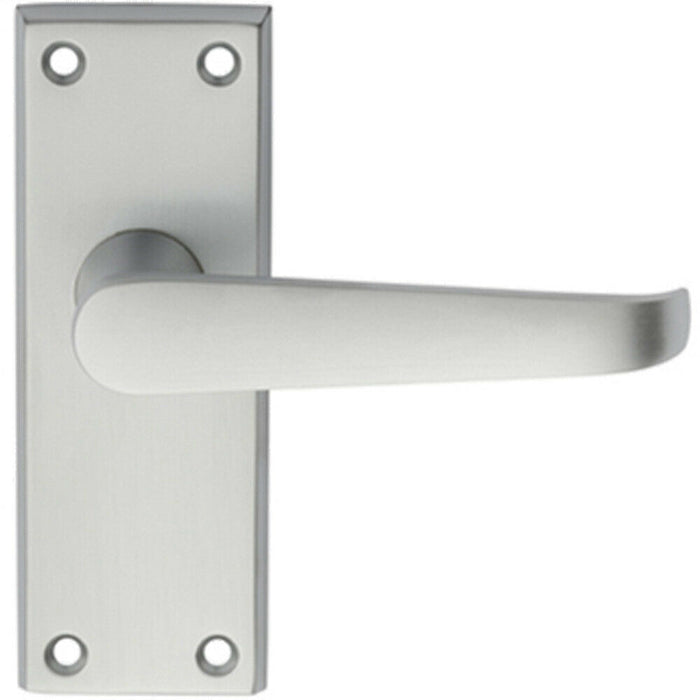 Door Handle & Latch Pack Satin Chrome Short Straight Lever Square Backplate Loops
