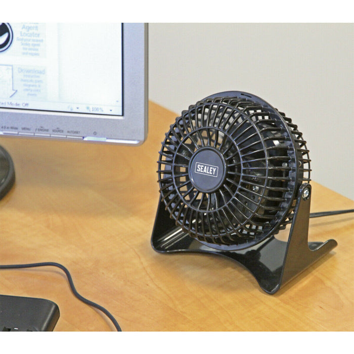 4 Inch Mini Composite Desk Fan - Single Speed Personal Cooler - 3-Pin UK Plug Loops