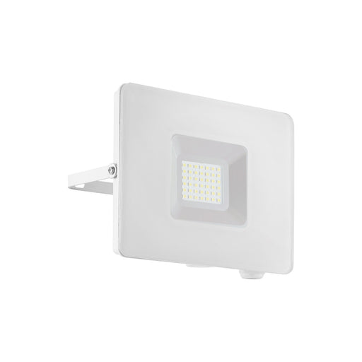 IP65 Outdoor Wall Flood Light White Adjustable 30W Built in LED Porch Lamp Loops