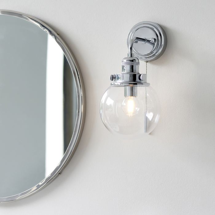 Bathroom Wall Light Fitting - Chrome Plate & Clear Glass Shade  - Single Lamp