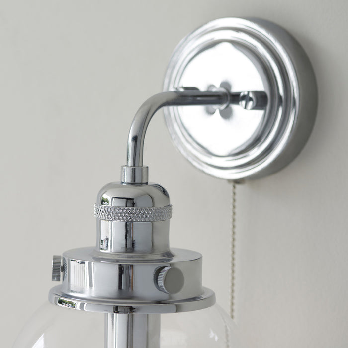 Bathroom Wall Light Fitting - Chrome Plate & Clear Glass Shade  - Single Lamp