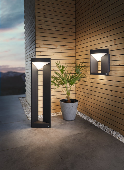 IP54 Outdoor Bollard Light Modern Black Aluminium 10W Built in LED Lamp Post Loops