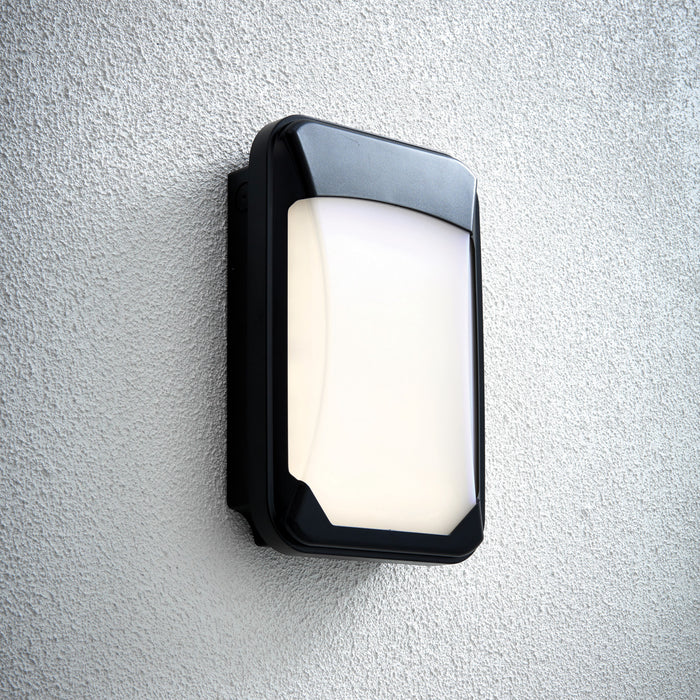 Outdoor IP65 Commercial Bulkhead Wall Light - Cool White LED - Black Plastic